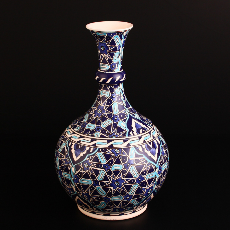 ENDERUN YILDIZI VAZO