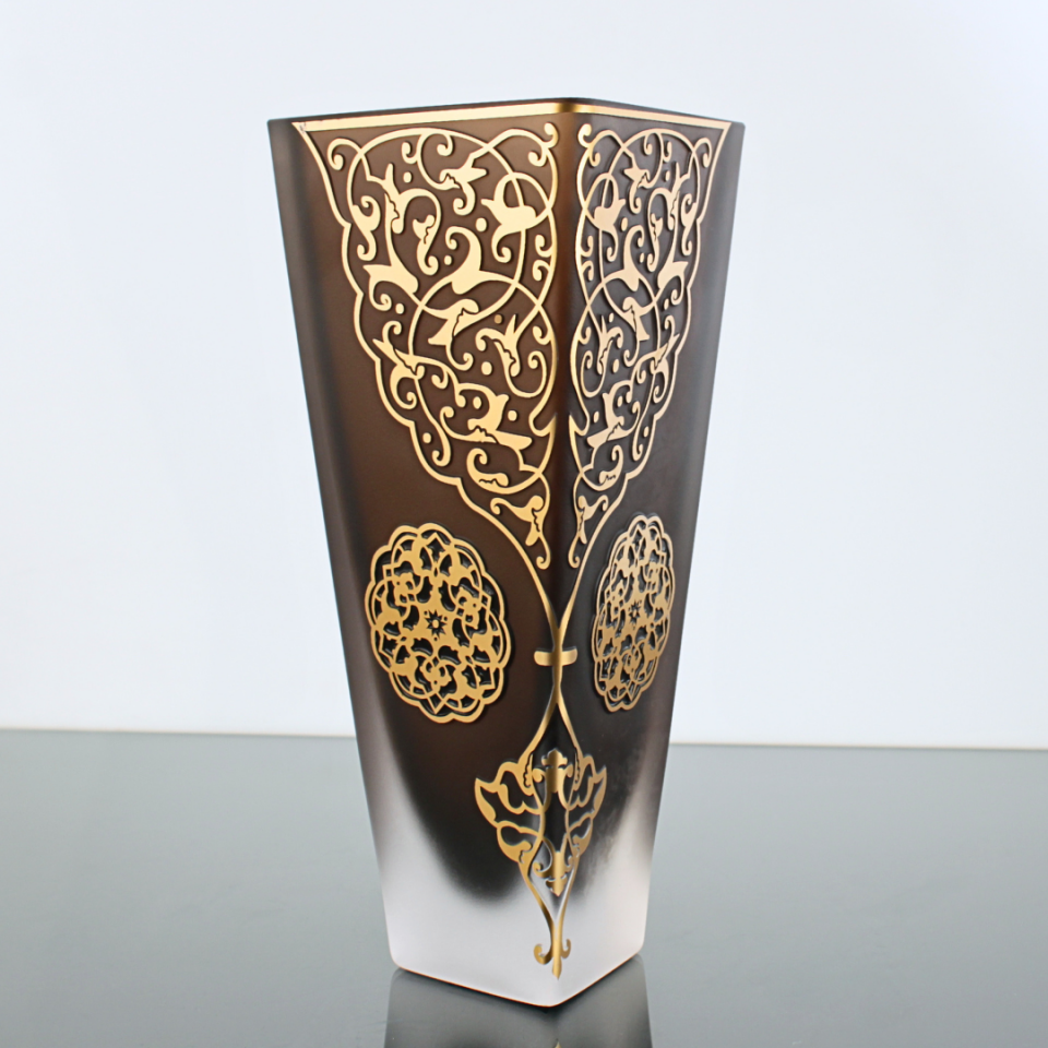 BARBAROS VAZO BÜYÜK  BOY