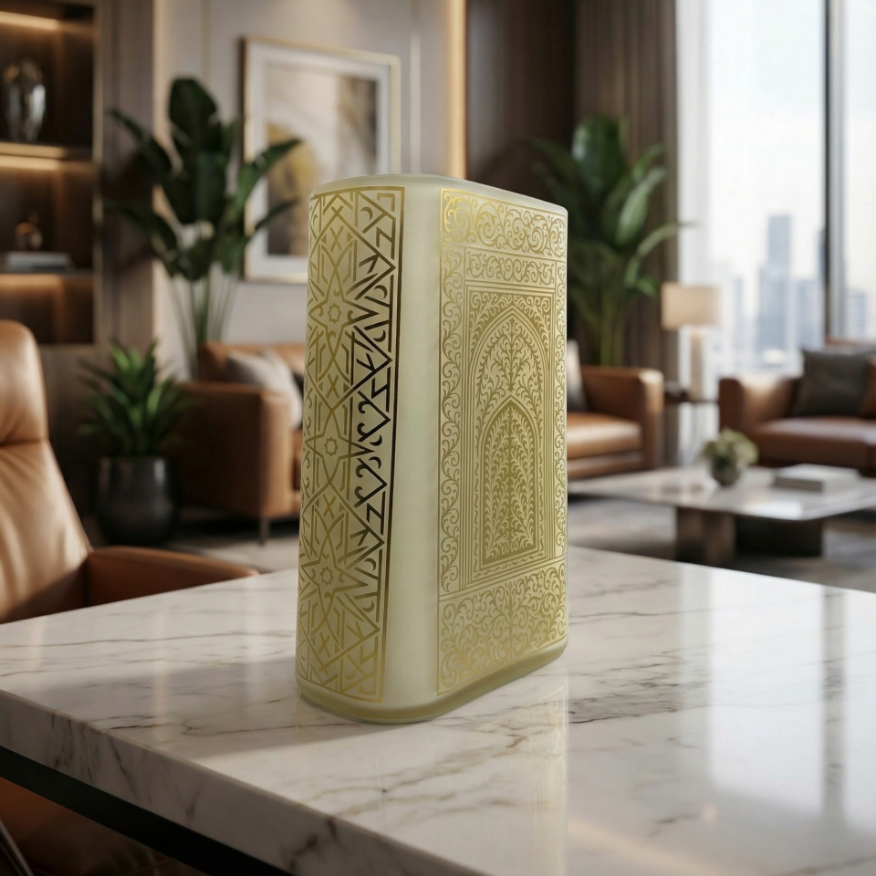 Hüdavend Hatun Vazo Krem